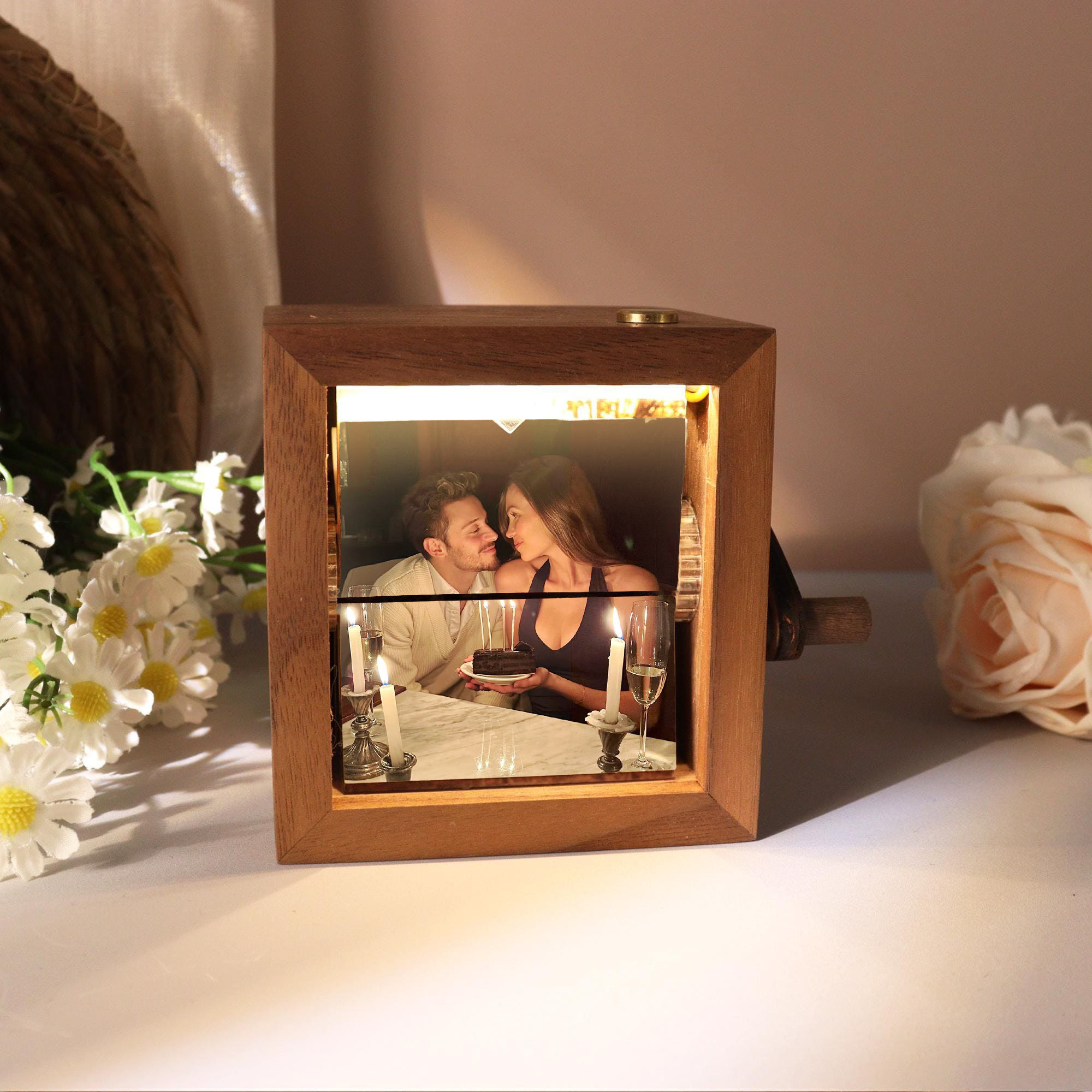 Custom Flipbook Frame Animation Machine Mechanical Hand-cranked Photo Album - 8 Photos