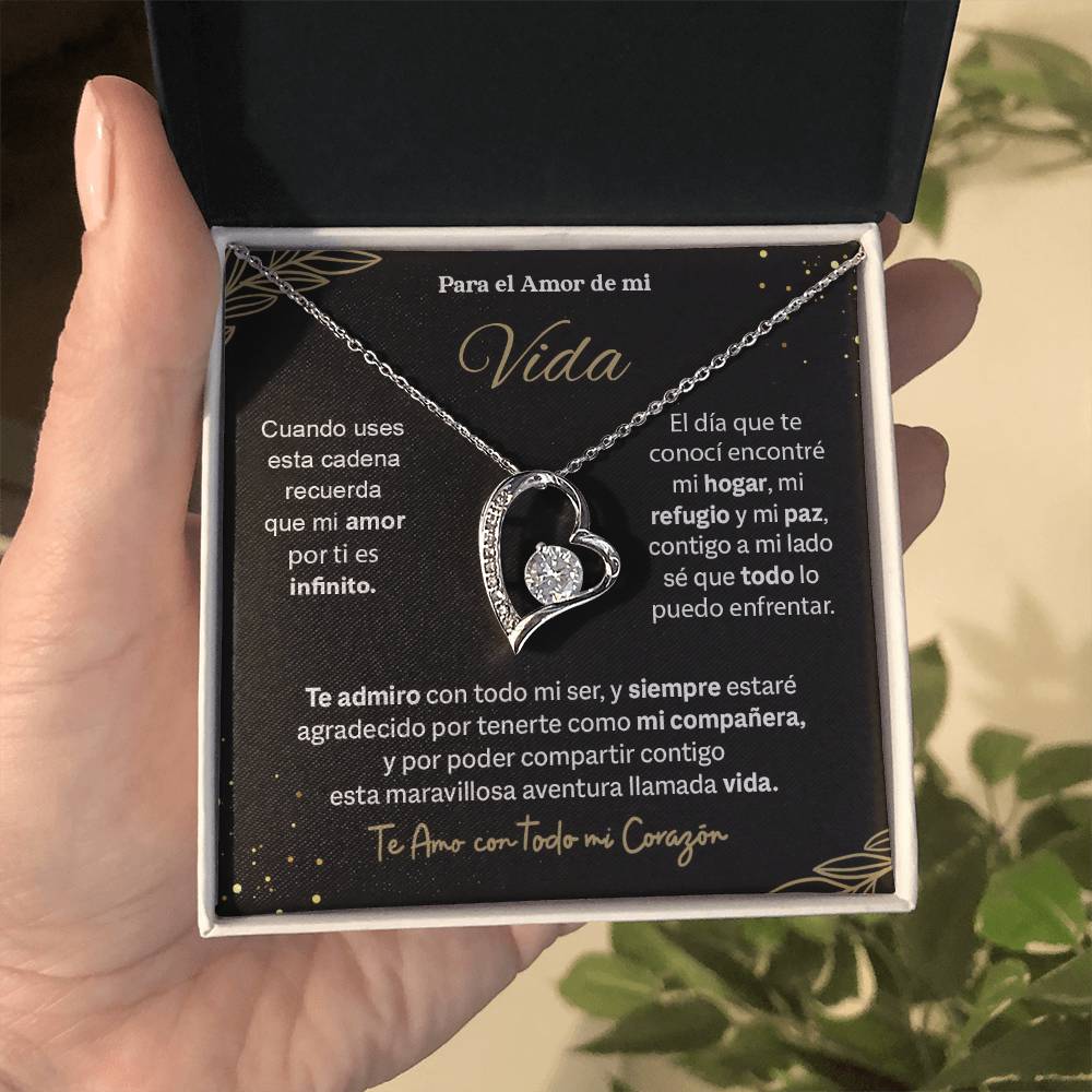 VIE-NECK08-03N09-vida-forever love
