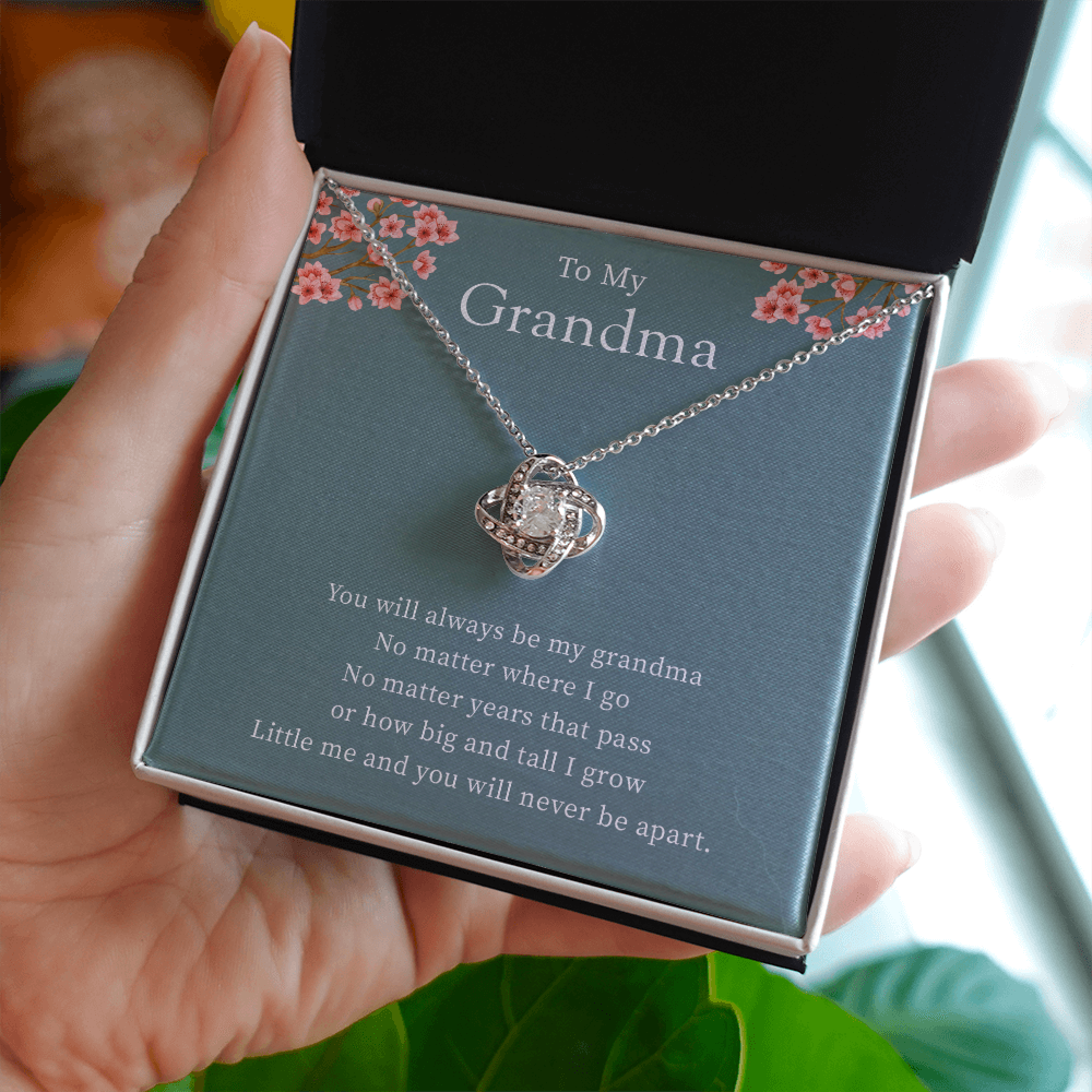 To My Grandma From Granddaughter - Love Knot Necklace