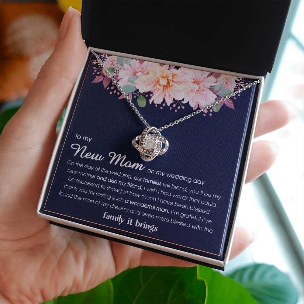To My New Mom From Daughter in Law - Love Knot Necklace