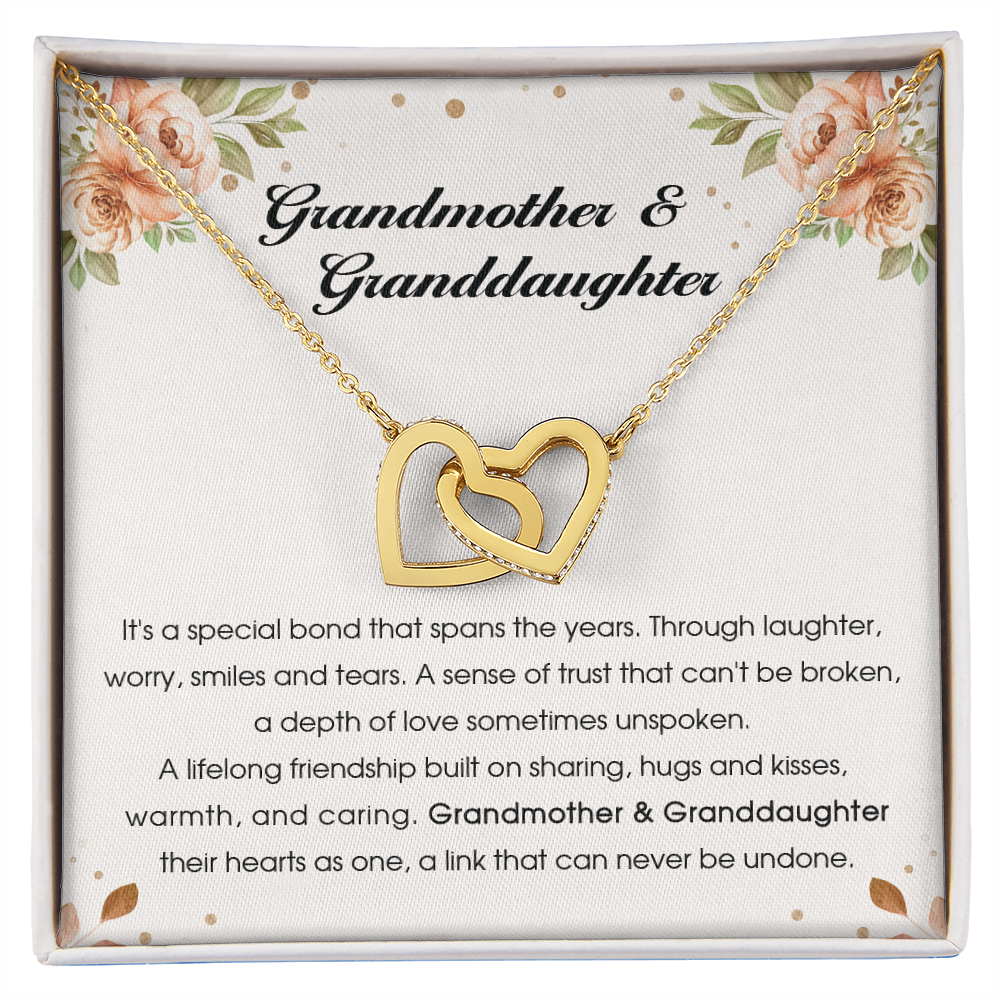 To My Grandma From Granddaughter - Interlocking heart Necklace