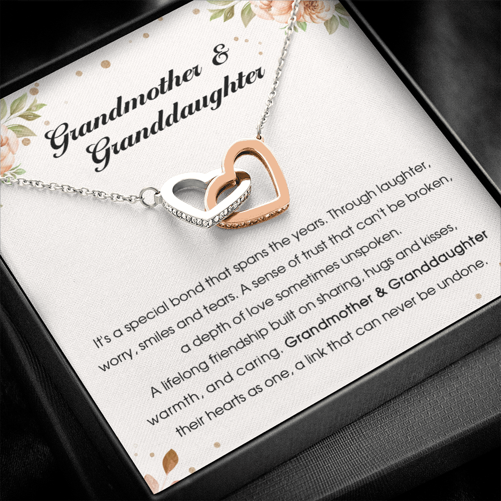 To My Grandma From Granddaughter - Interlocking heart Necklace